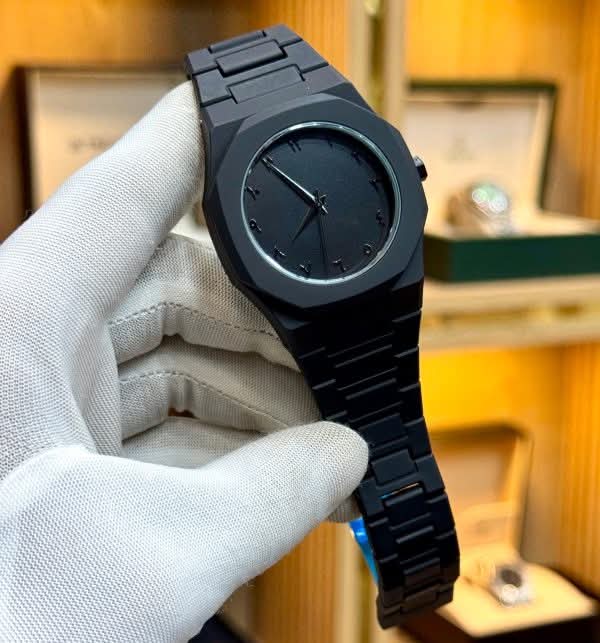 Arabic Aura Watch